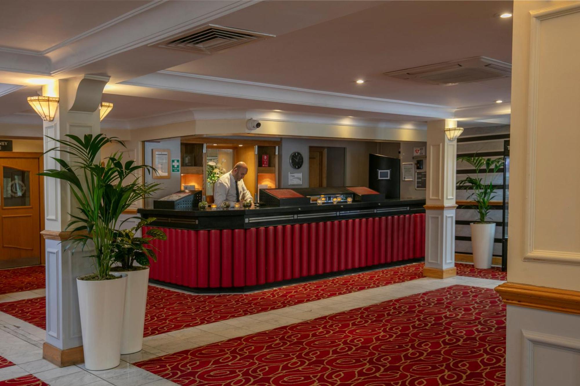 Best Western Premier Knowsley Suites Hotel & Spa Exterior photo