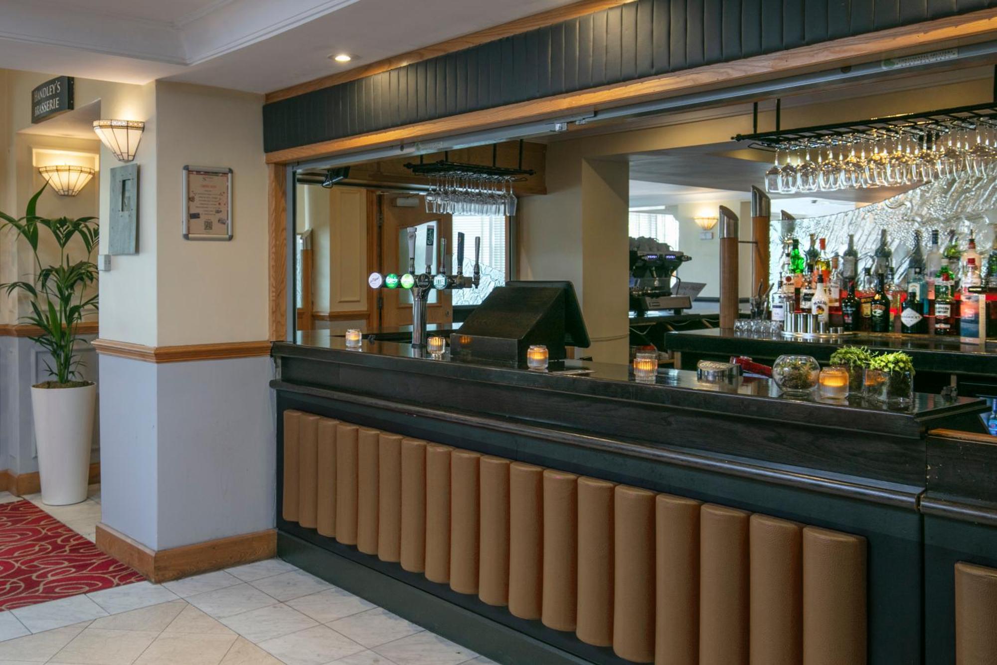 Best Western Premier Knowsley Suites Hotel & Spa Exterior photo