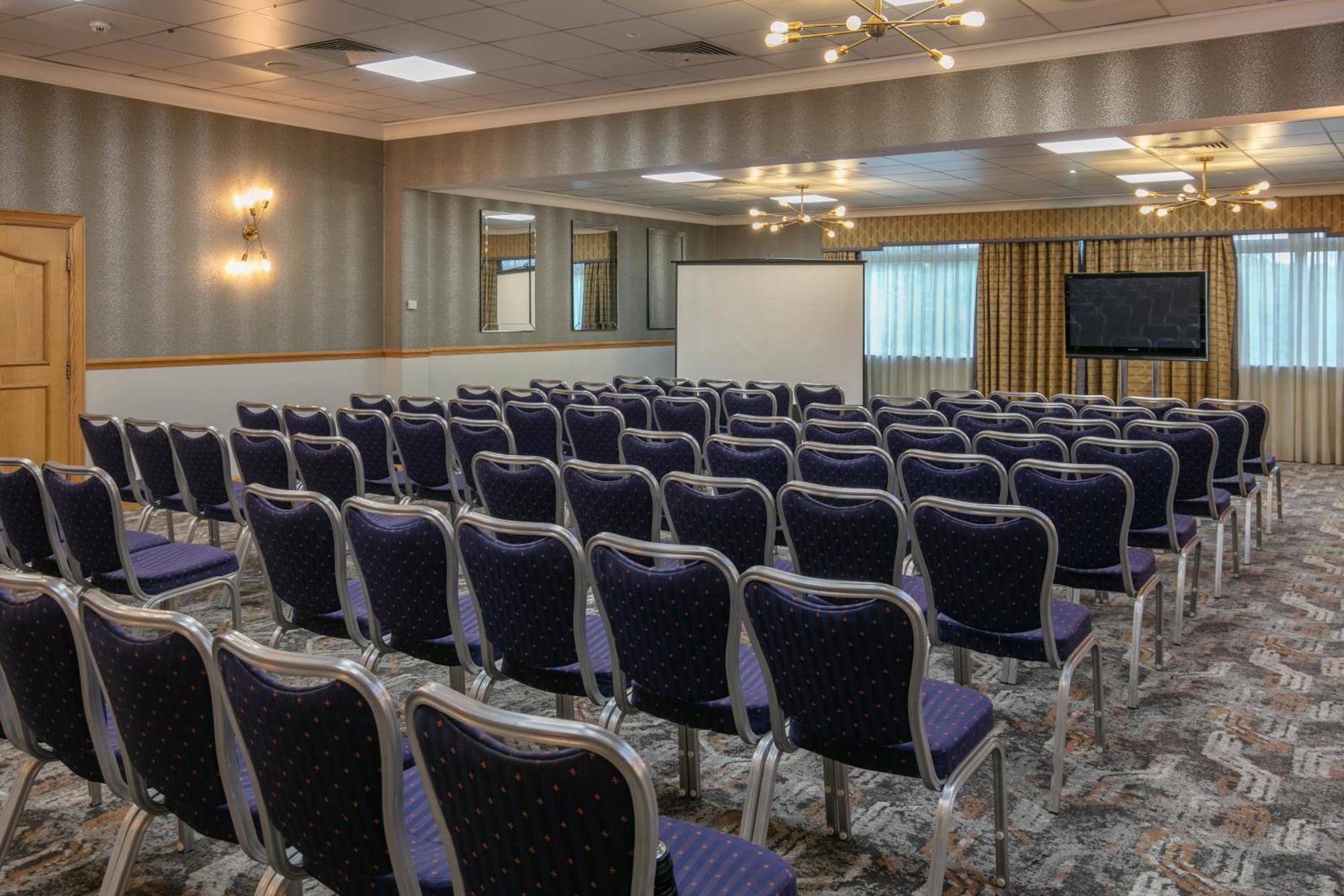 Best Western Premier Knowsley Suites Hotel & Spa Exterior photo
